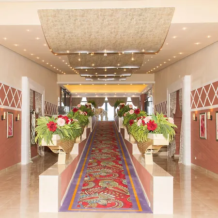 Europe & Casino Hotel 4*