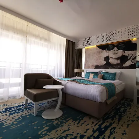 Europe & Casino 4*
