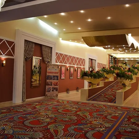 Отель Europe & Casino 4*