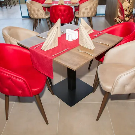 Europe & Casino Отель 4*