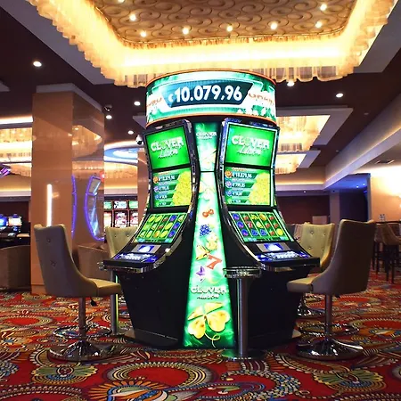 ホテル Europe & Casino